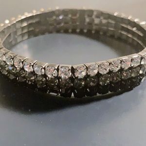 Stretchy Crystal Bracelet